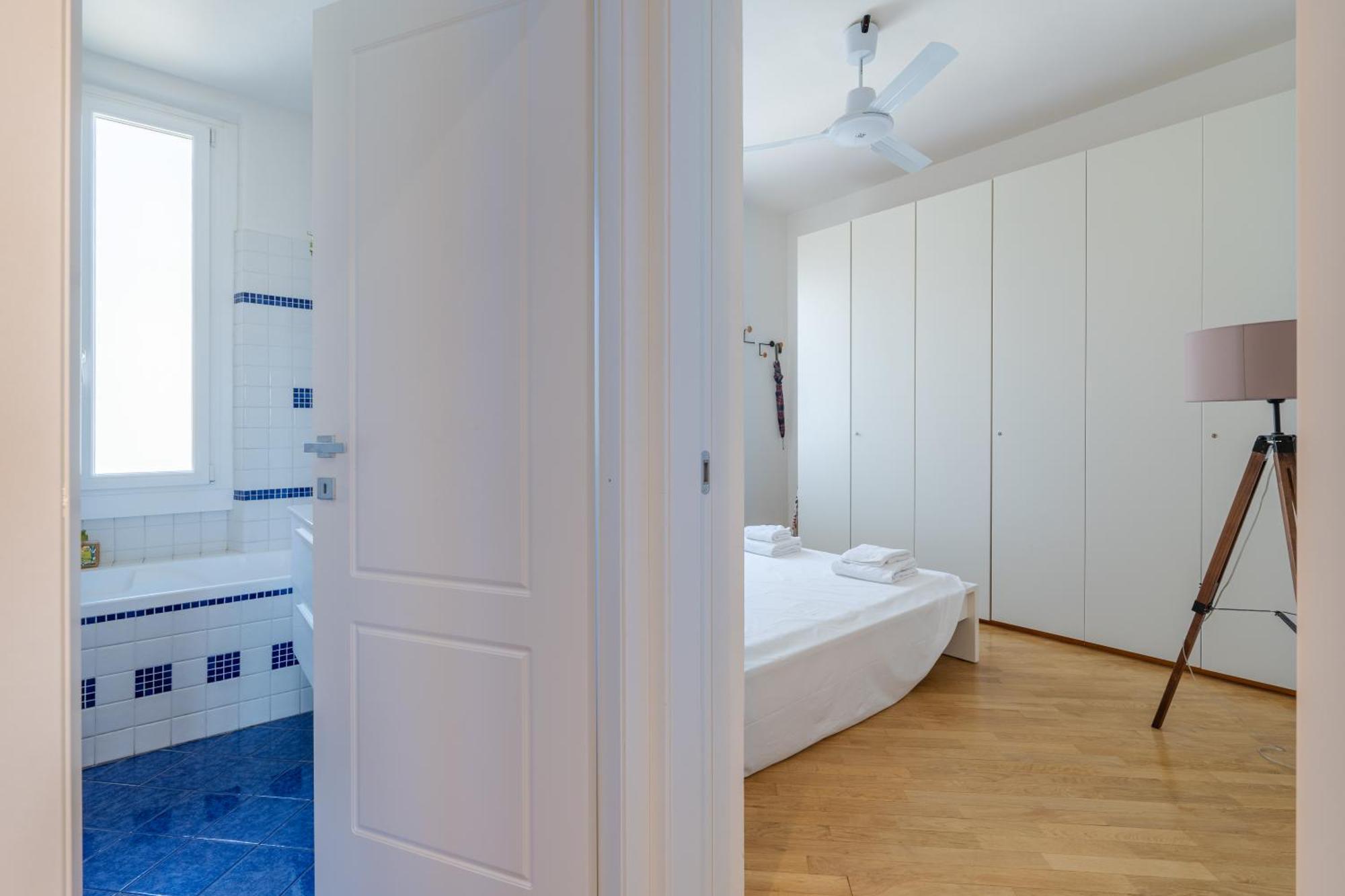 Apartamento Moderno Quadrilocale, Ultimo Piano Florencia